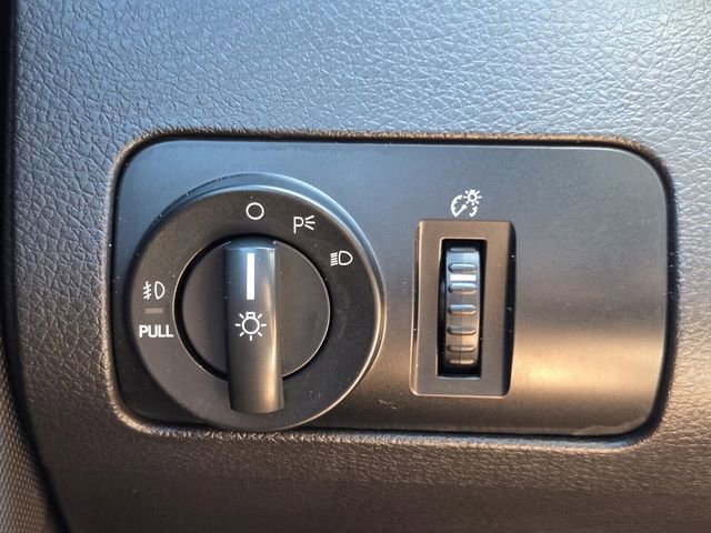 Used 2009 Ford Mustang Shelby GT500 RWD image 24