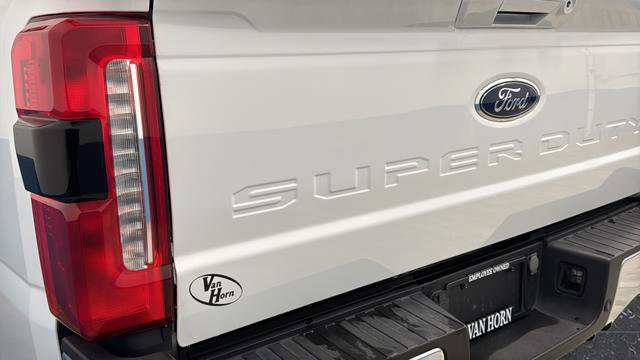 Used 2023 Ford F250 Lariat w/ Lariat Ultimate Package AWD/4WD image 43