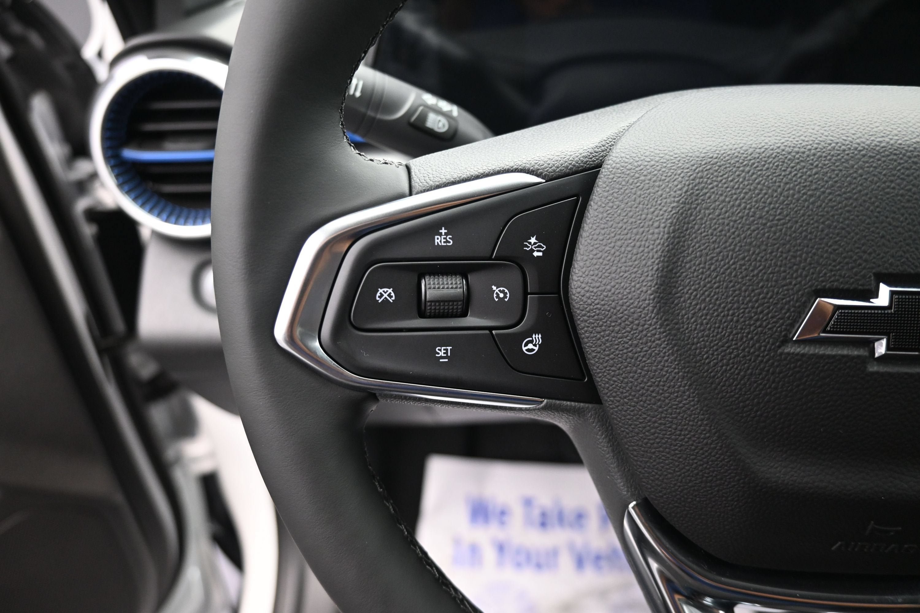 New 2026 Chevrolet Trax RS w/ Sunroof Package FWD image 13