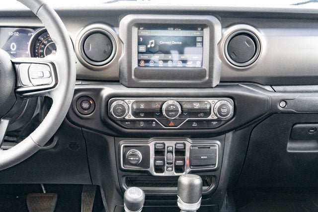 Certified 2023 Jeep Gladiator Sport AWD/4WD image 31