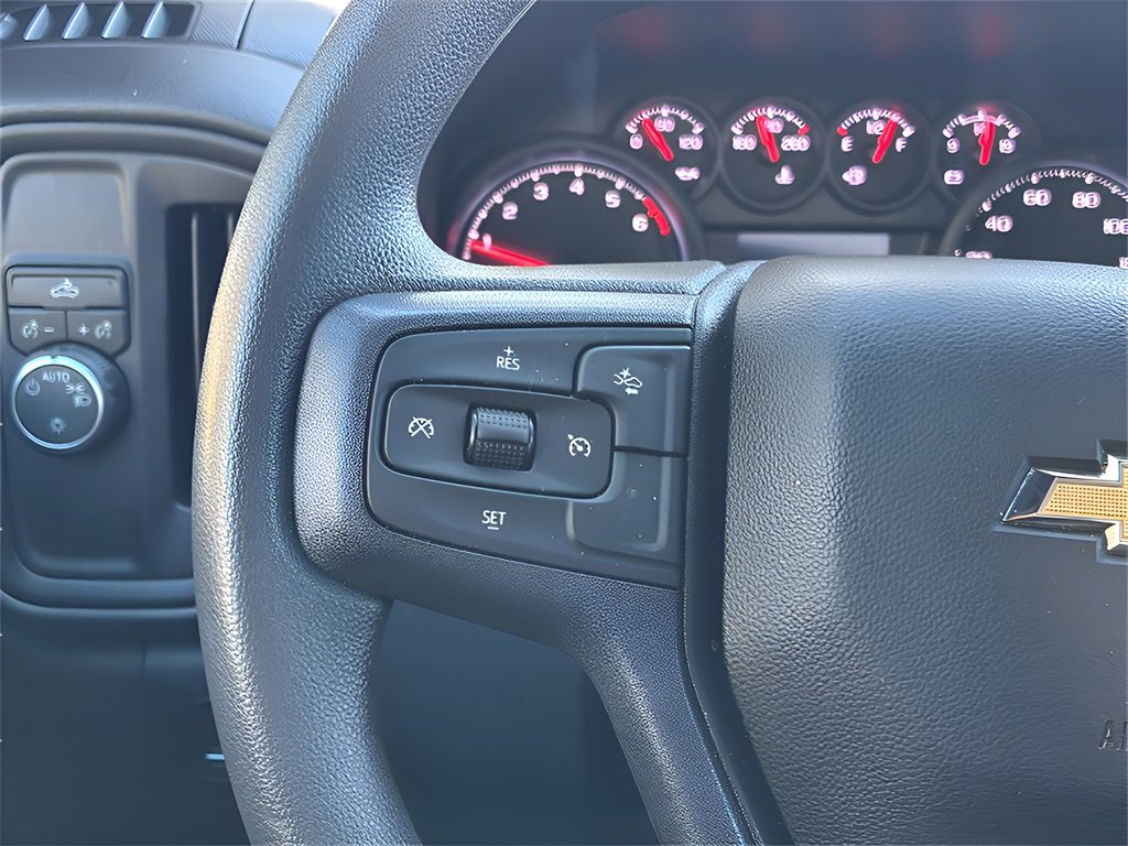 Used 2024 Chevrolet Silverado 1500 Custom image 34