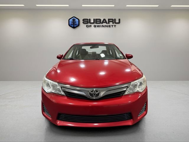 Used 2014 Toyota Camry LE FWD image 8