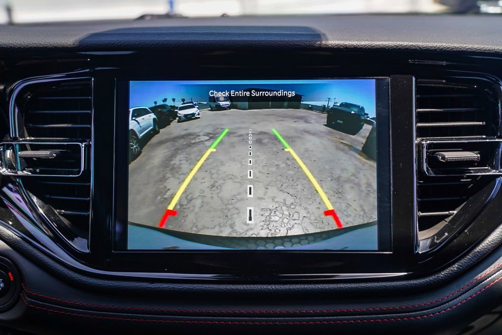 Used 2023 Dodge Durango GT image 25