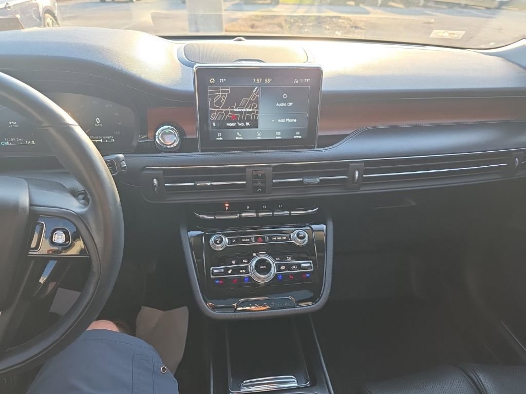 Used 2022 Lincoln Corsair Reserve w/ Equipment Group 201A image 16