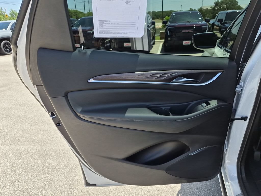 Used 2024 Buick Enclave Avenir w/ Avenir Technology Package FWD image 35