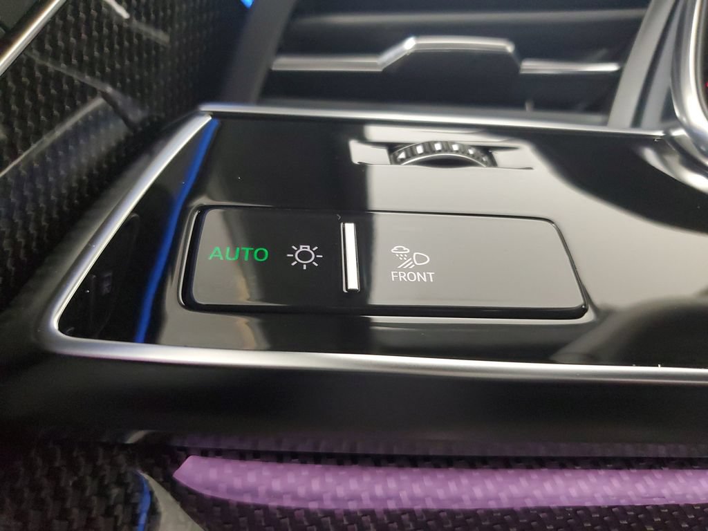 Used 2023 Audi SQ8 Premium Plus w/ SQ8 Luxury Package AWD/4WD image 34
