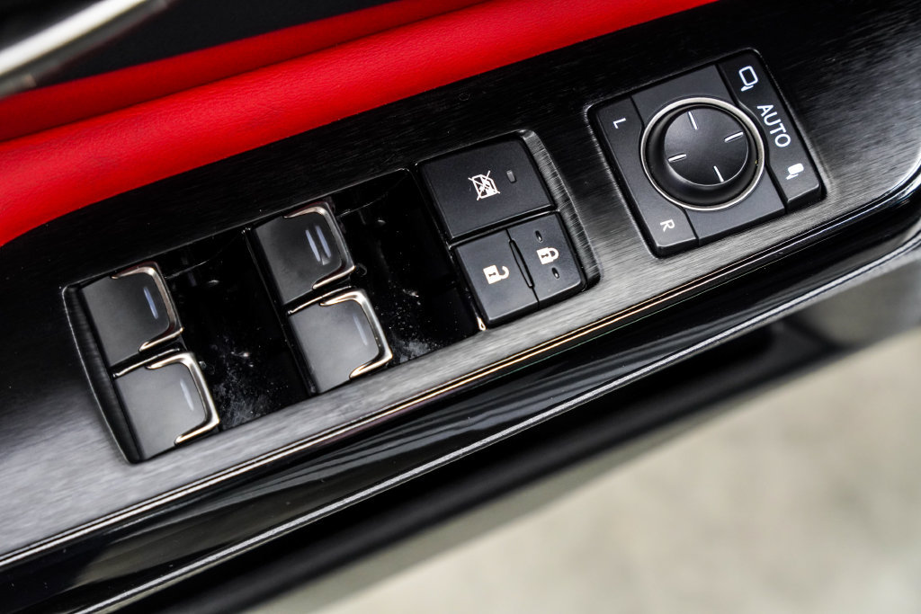 Used 2023 Lexus ES 350 F Sport w/ Accessory Package (Z2) FWD image 44