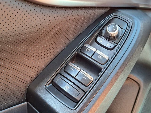 Used 2022 Subaru Crosstrek 2.5i Limited w/ Moonroof Package 2 AWD/4WD image 21