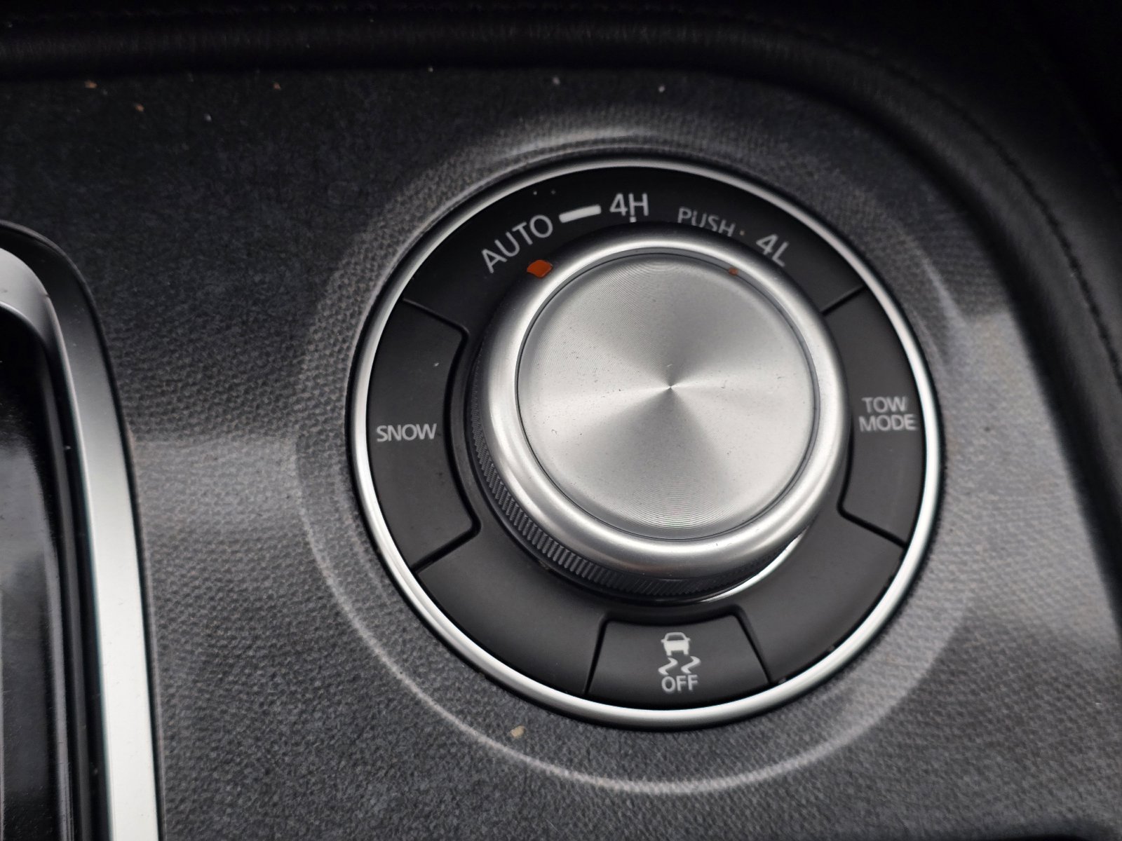 Certified 2024 Nissan Armada SV w/ Cargo Package AWD/4WD image 21