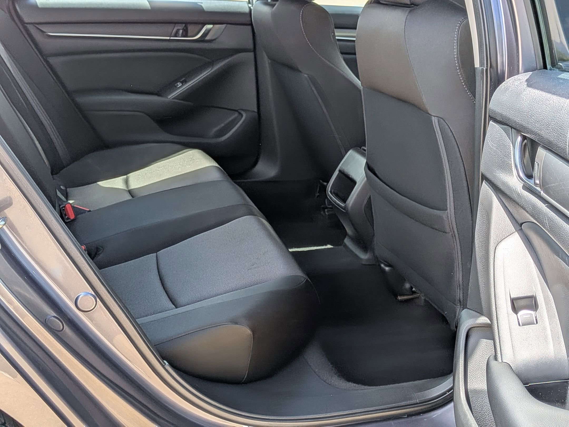 Certified 2018 Honda Accord LX image 28