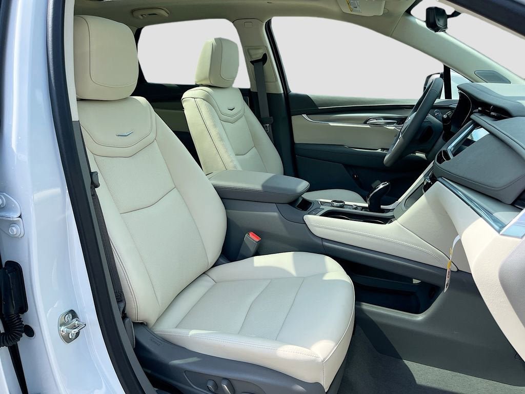 New 2026 Cadillac XT5 Premium Luxury w/ Driver Assist Package AWD/4WD image 35