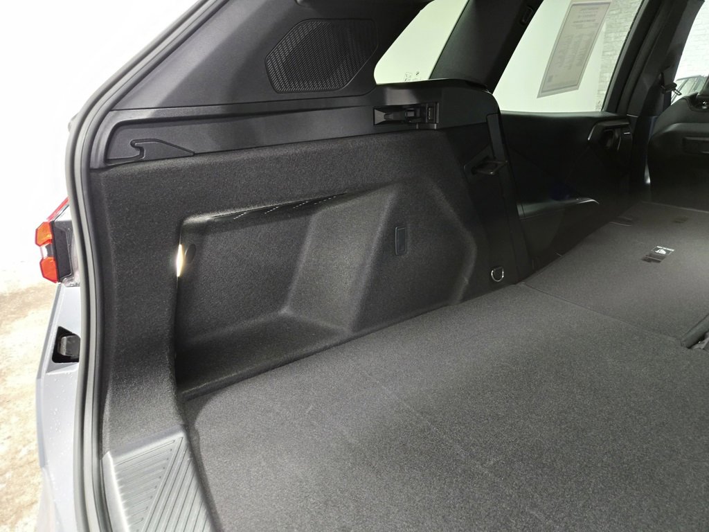 Used 2025 BMW X3 M50 w/ Premium Package image 49