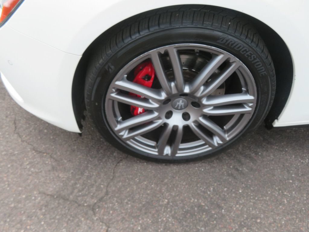 Used 2017 Maserati Ghibli S RWD image 13