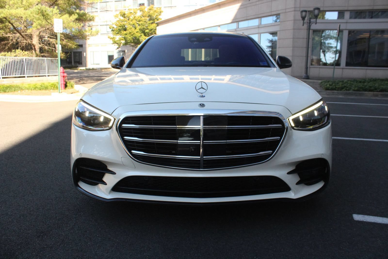 Used 2022 Mercedes-Benz S 580 4MATIC Sedan image 4
