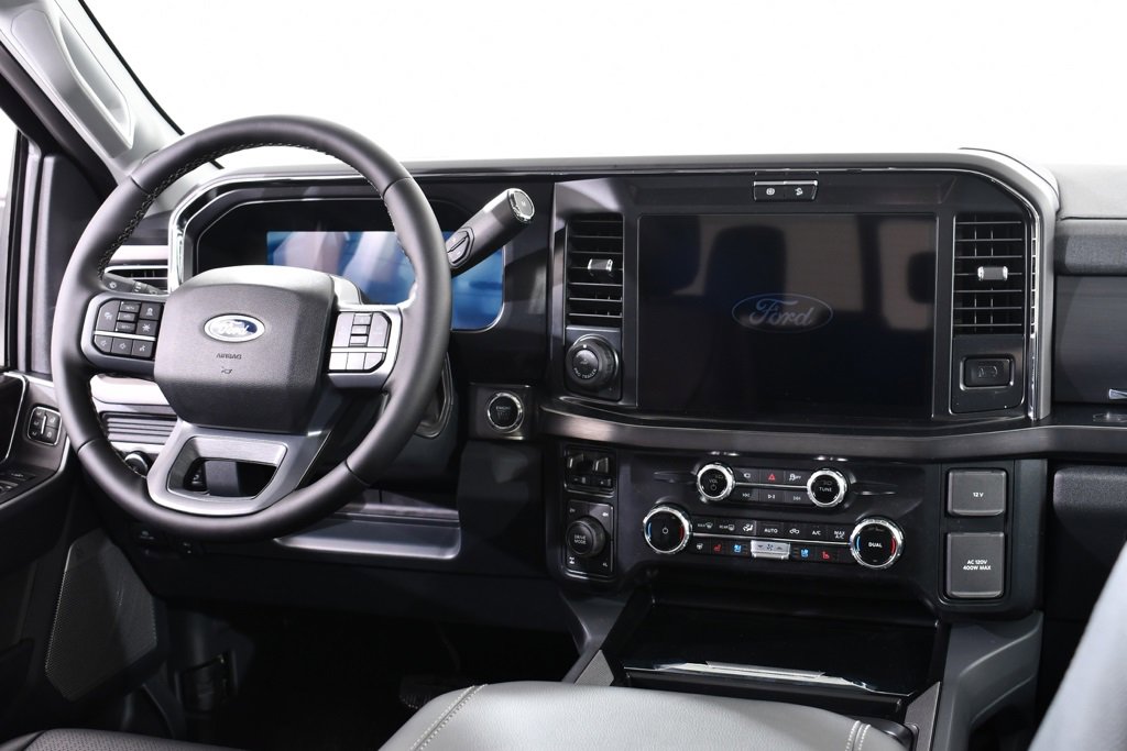 New 2026 Ford F350 Lariat w/ Black Appearance Package image 8