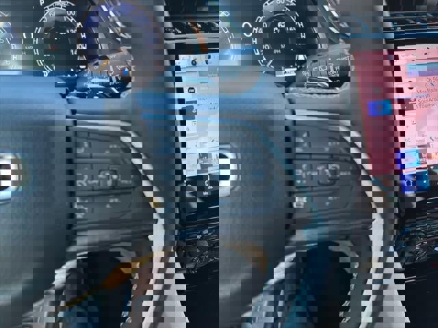 New 2025 Jeep Grand Cherokee Limited w/ Luxury Tech Group II image 34