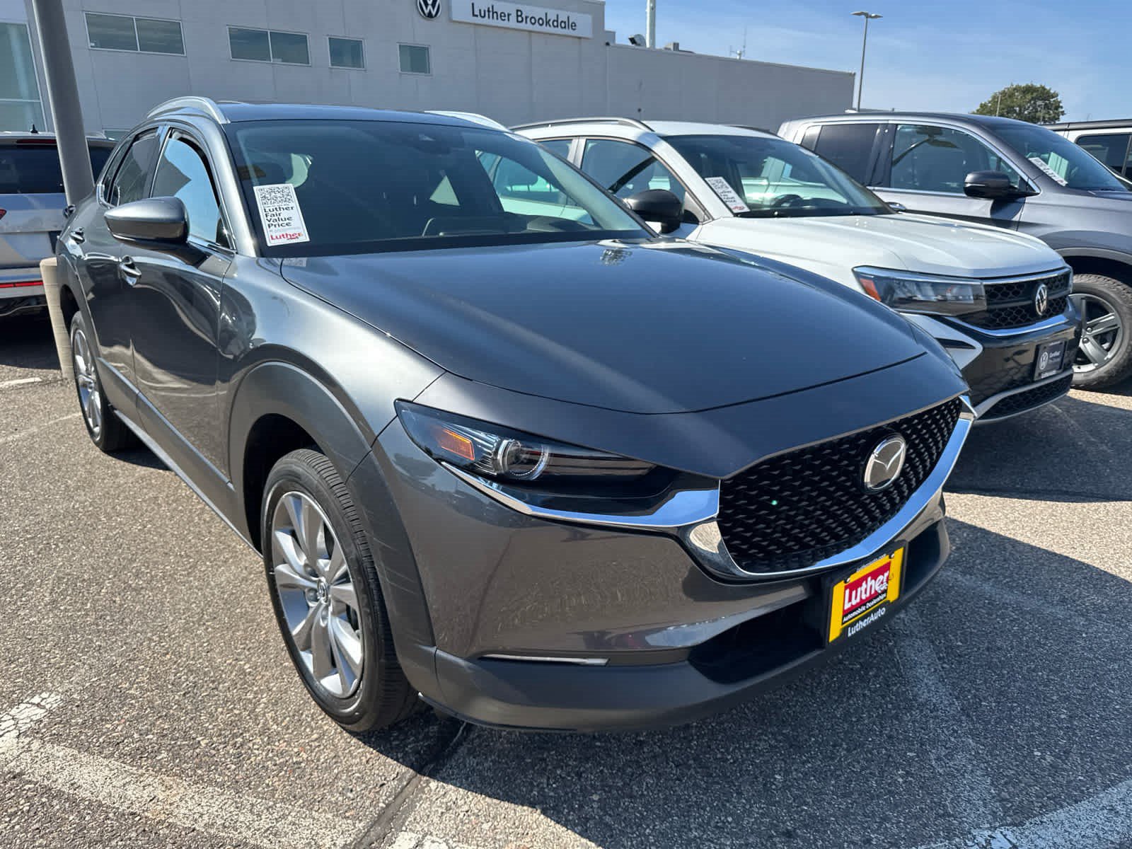 Used 2022 MAZDA CX-30 AWD 2.5 S w/ Premium Package image 2