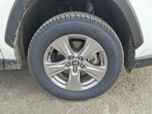 Certified 2024 Toyota RAV4 XLE image 28