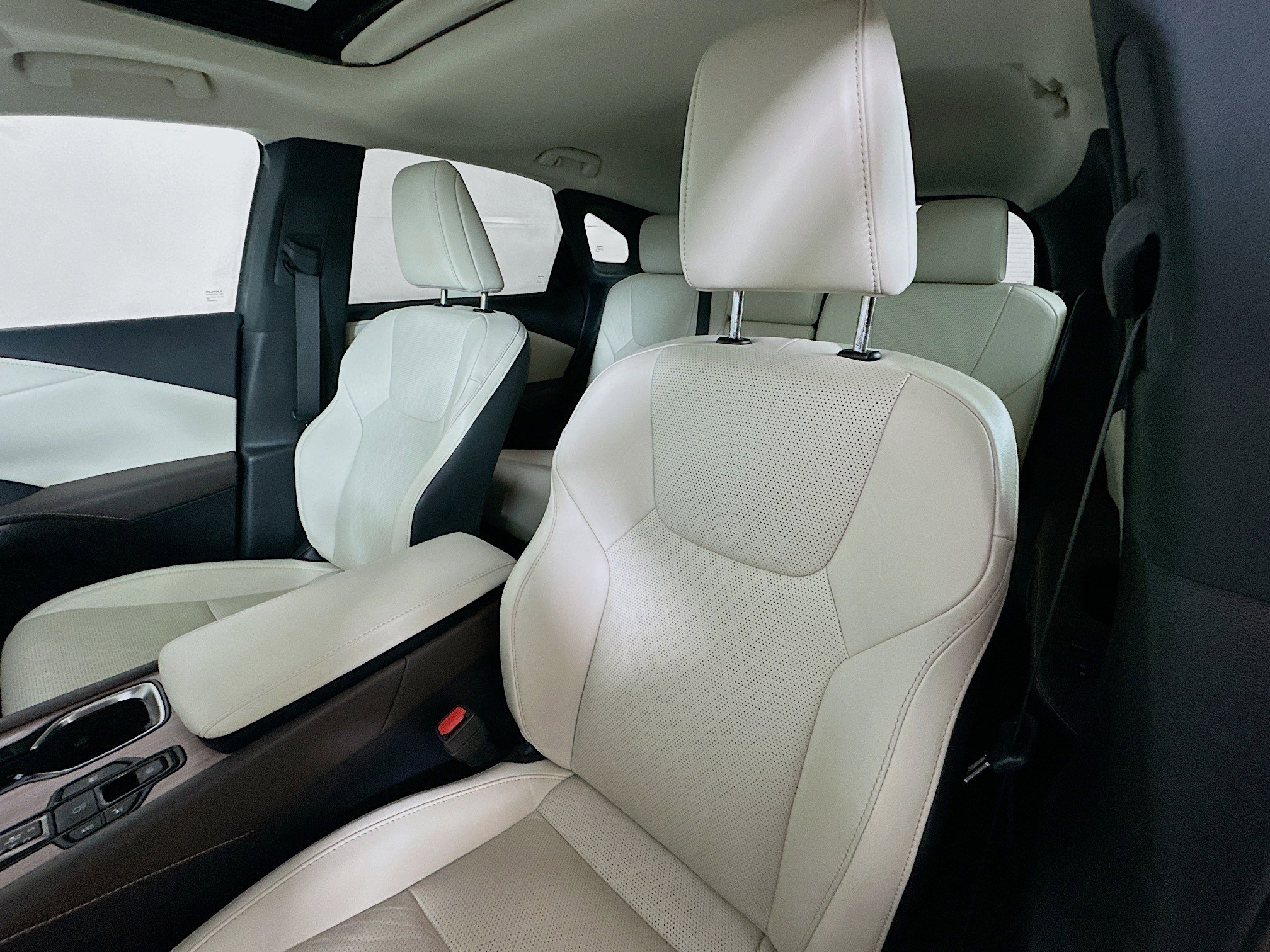 Certified 2024 Lexus RX 350 image 19