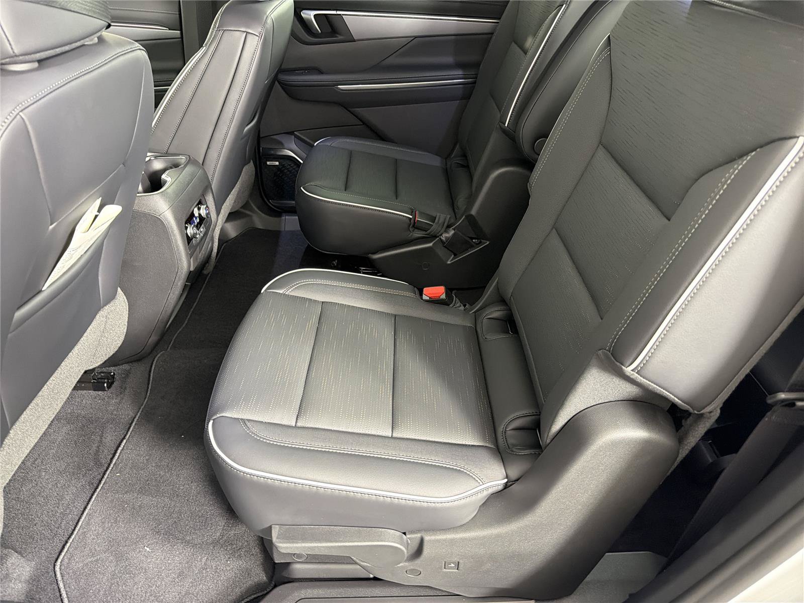 New 2026 Buick Enclave Sport Touring w/ Power Package FWD image 22