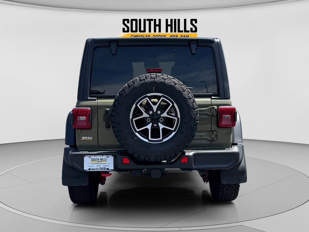 Used 2026 Jeep Wrangler Unlimited Rubicon w/ Technology Group AWD/4WD image 4