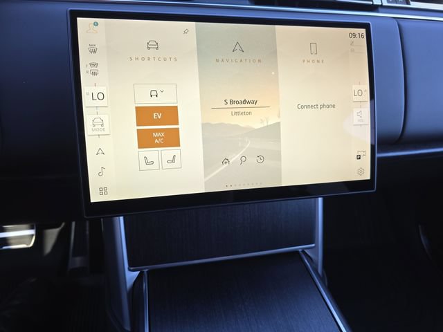 New 2026 Land Rover Range Rover SE AWD/4WD image 15