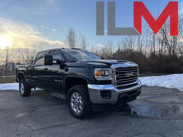 Used 2019 GMC Sierra 2500 4x4 Crew Cab w/ Sierra Convenience Package