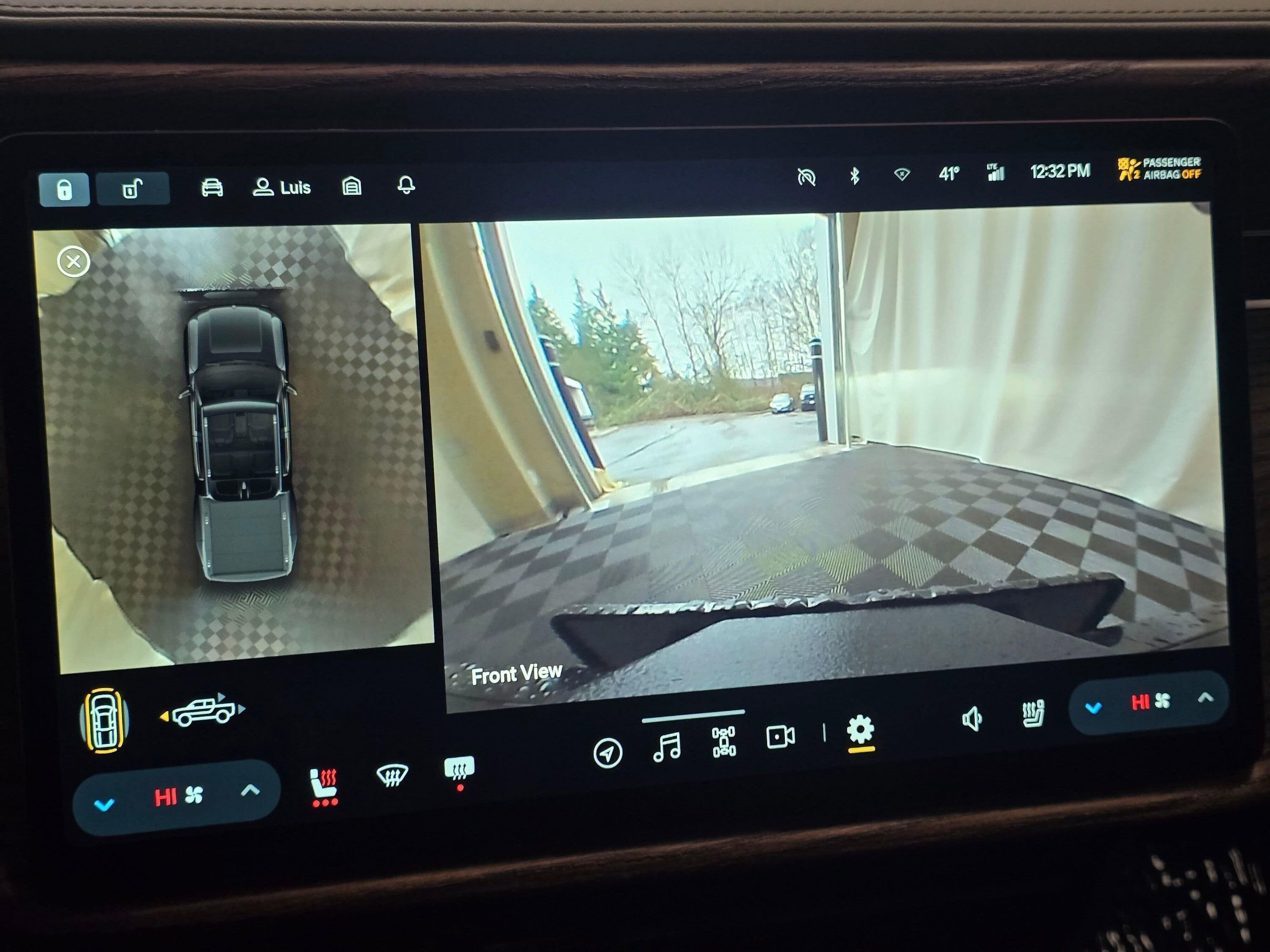 Used 2022 Rivian R1T Adventure AWD/4WD image 38