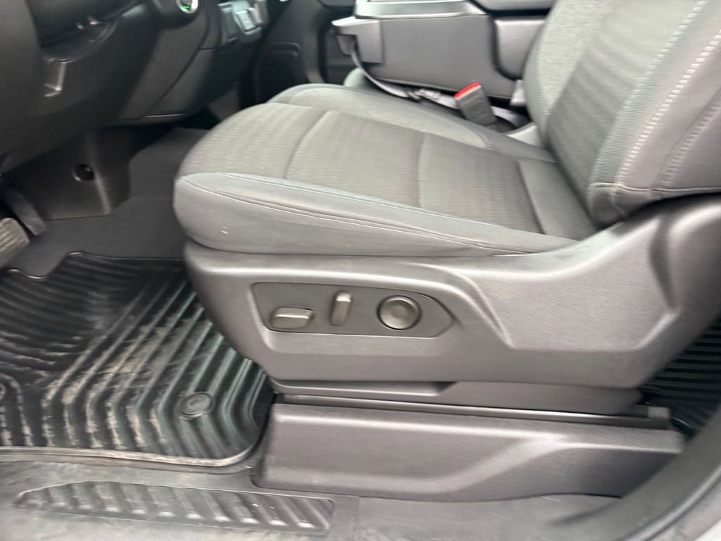 Certified 2024 Chevrolet Silverado 1500 Custom image 23