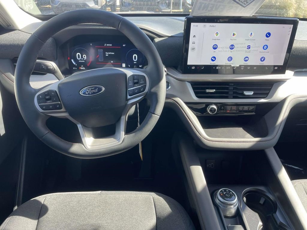 New 2026 Ford Explorer Active image 4