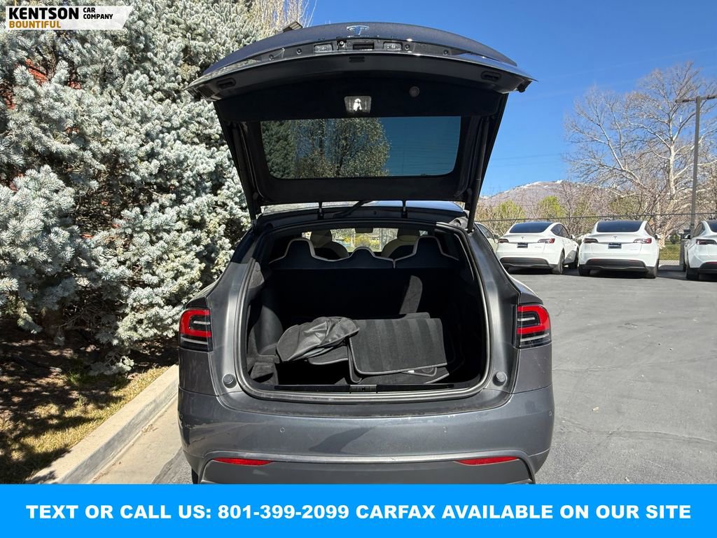 Used 2023 Tesla Model X image 36
