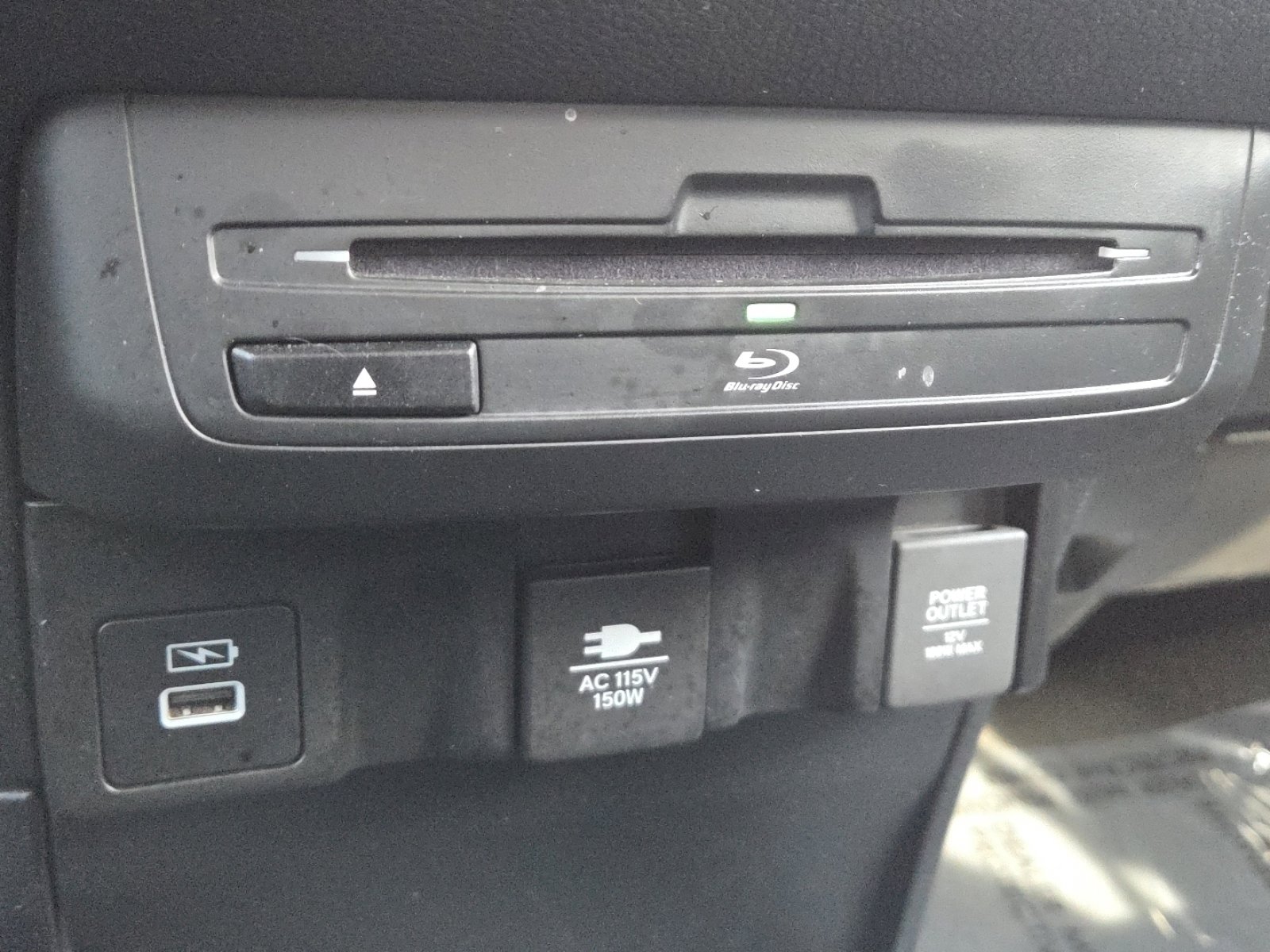 Used 2023 Honda Odyssey Touring image 32