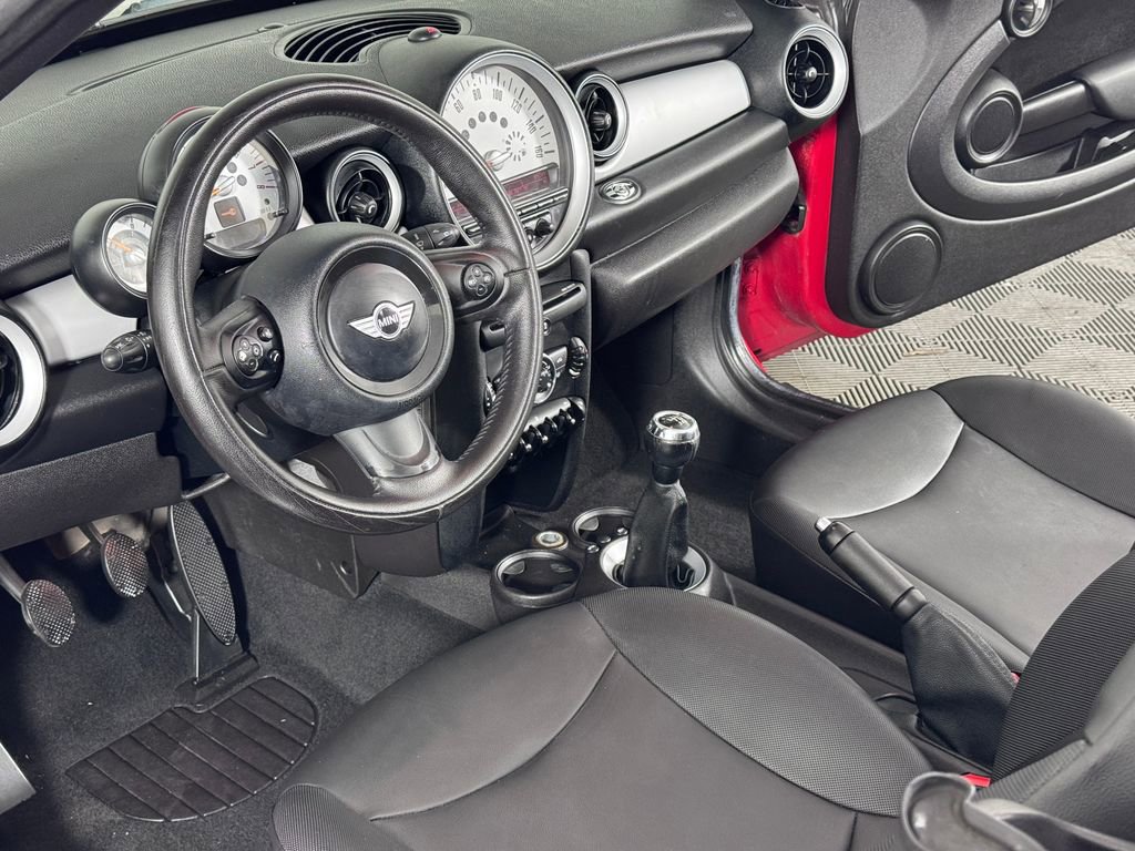 Used 2012 MINI Cooper Roadster image 9