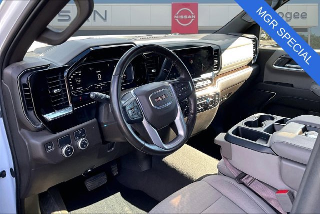Used 2024 GMC Sierra 1500 SLE RWD image 18