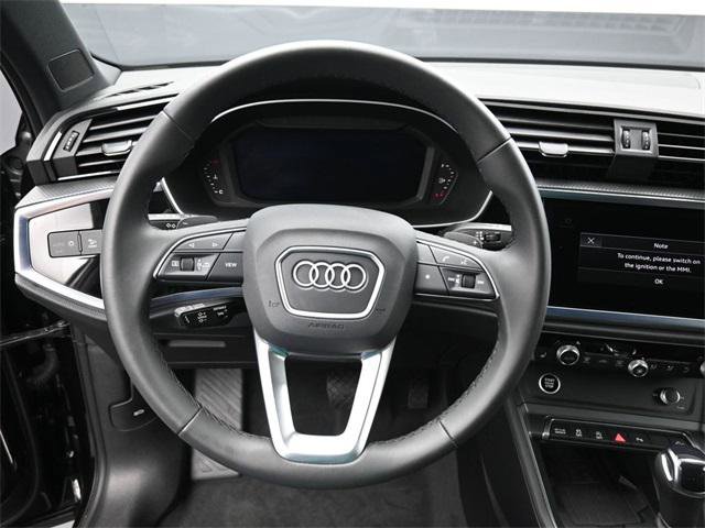 Certified 2025 Audi Q3 2.0T Premium w/ Convenience Package image 17