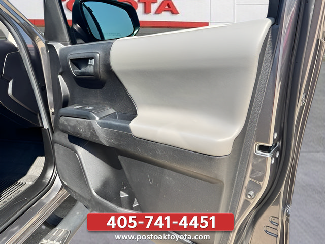 Used 2023 Toyota Tacoma SR w/ SR Convenience Package RWD image 28