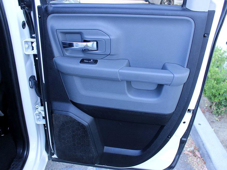 Used 2016 RAM 1500 Classic SLT image 12