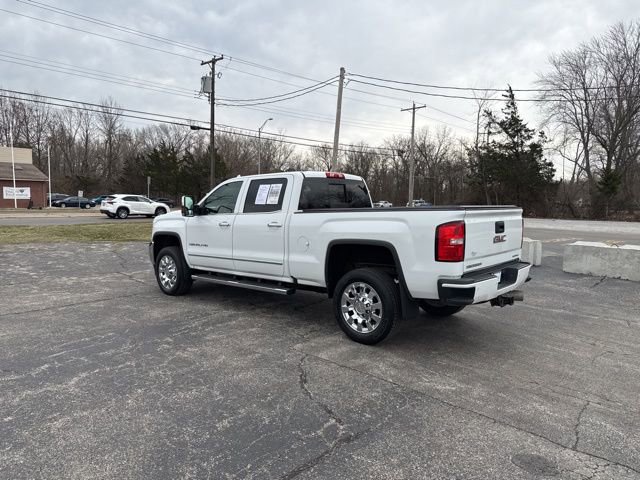 Used 2017 GMC Sierra 2500 Denali w/ Duramax Plus Package image 3
