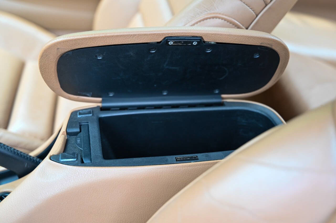 Used 1997 Ford Mustang Cobra image 89