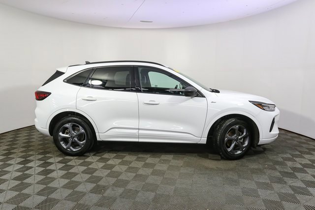 Used 2023 Ford Escape ST-Line w/ Tech Pack #1 image 14