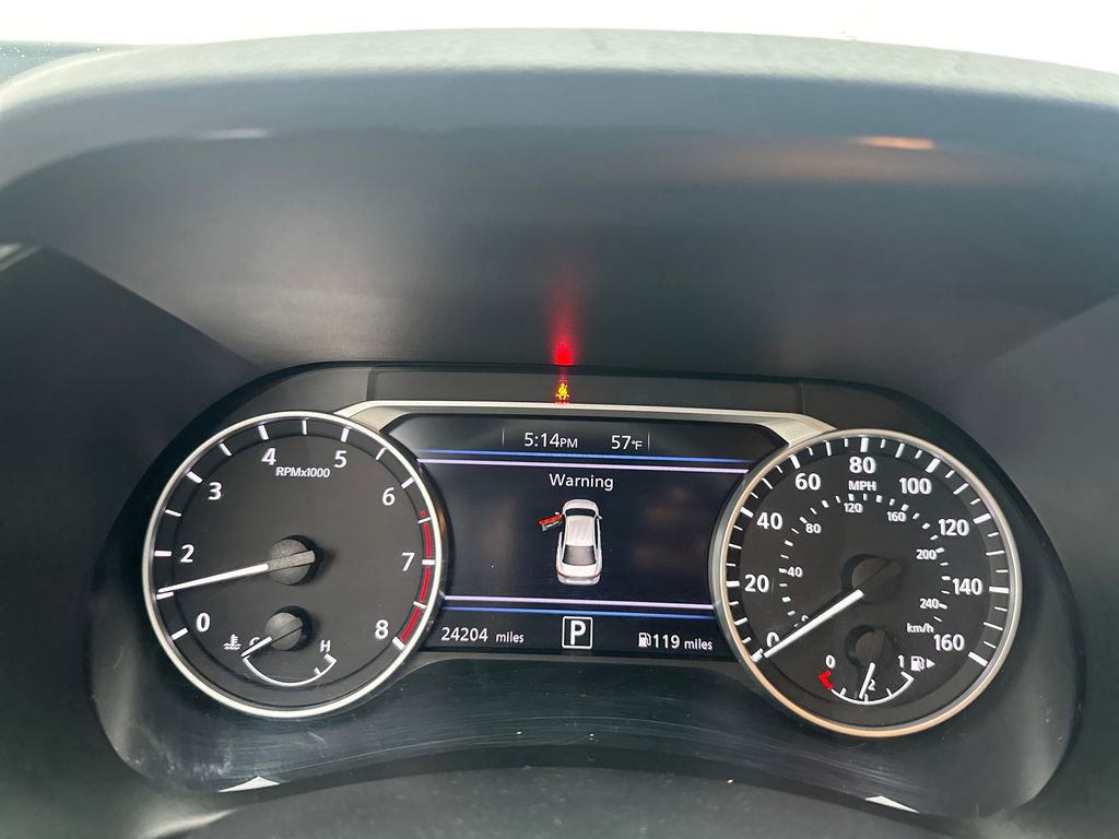 Used 2024 Nissan Sentra SR FWD image 19
