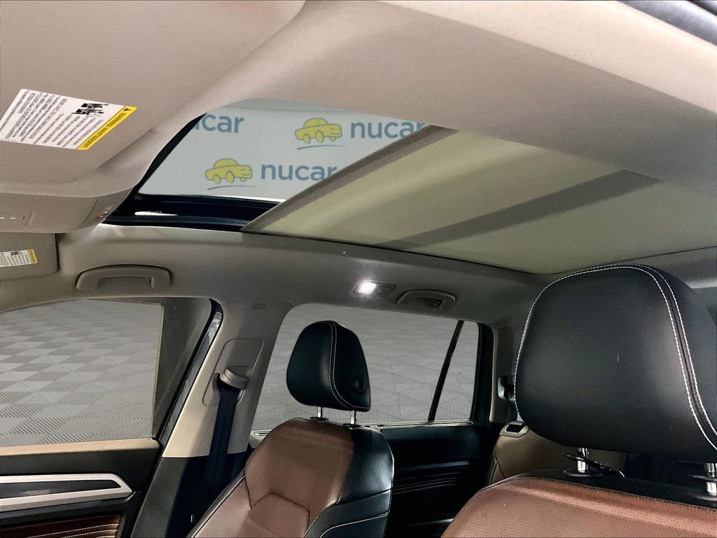 Used 2022 Volkswagen Atlas SEL Premium image 21