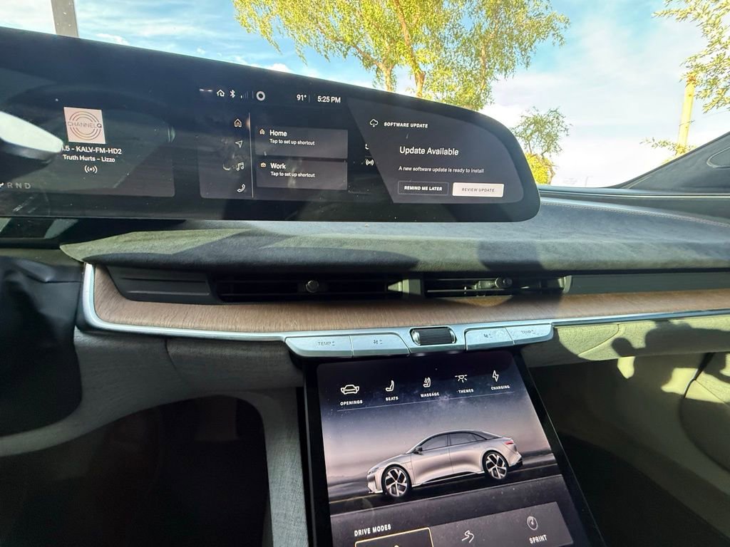 Used 2022 Lucid Air Grand Touring image 22