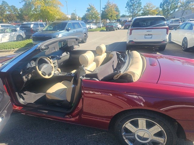 Used 2004 Ford Thunderbird RWD image 19