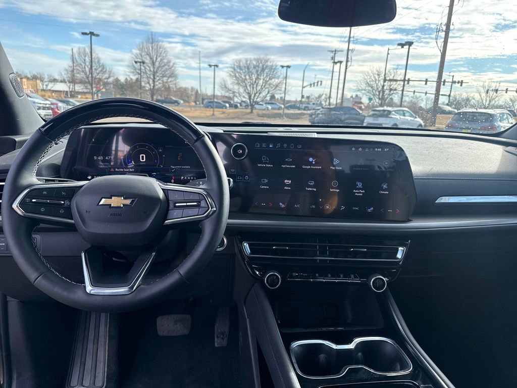 New 2025 Chevrolet Traverse LT w/ Enhanced Driving Package image 12