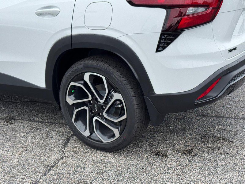 New 2026 Chevrolet Trax RS w/ Driver Confidence Package image 4