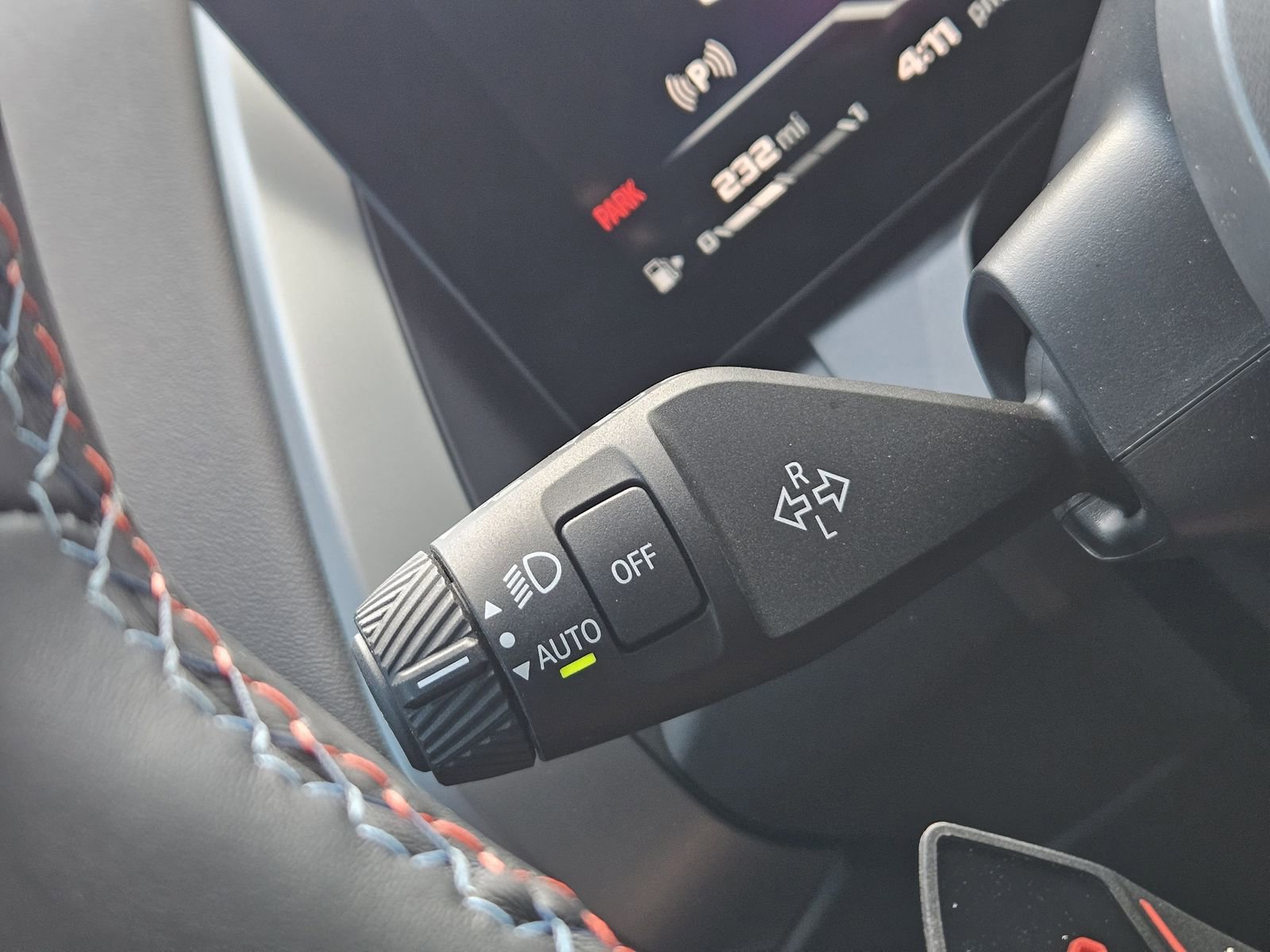 Used 2025 BMW X3 M50 w/ Premium Package image 27