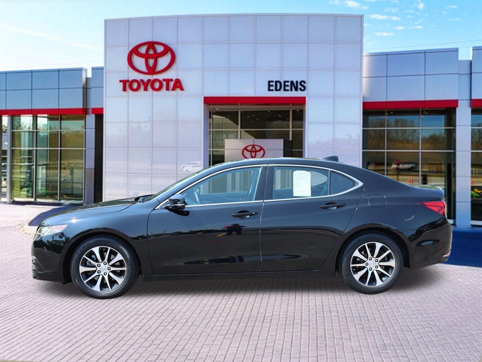 Used 2017 Acura TLX w/ Technology Package FWD image 7