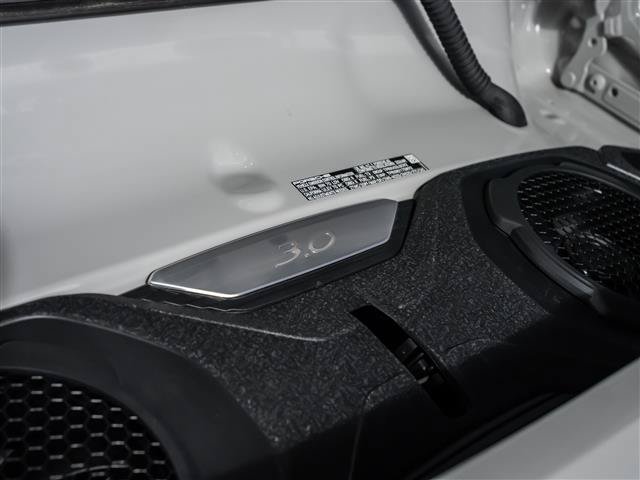 Certified 2026 Porsche 911 Carrera RWD image 32