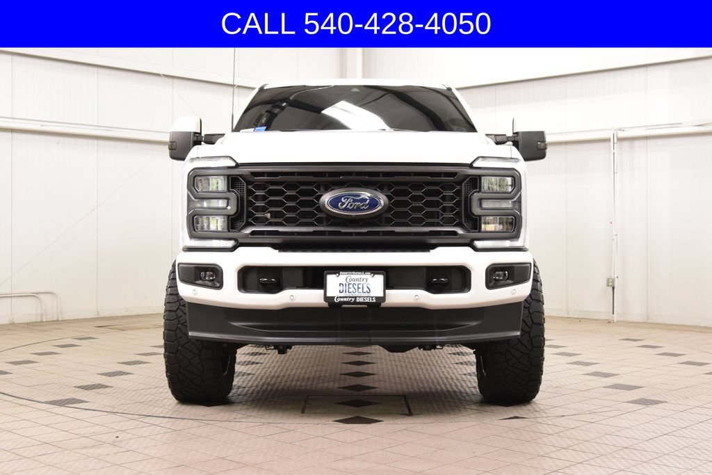 Used 2023 Ford F250 Lariat w/ Lariat Ultimate Package AWD/4WD image 2